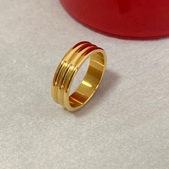 Trio Ancien Gold Ring - Picture 3 of 4